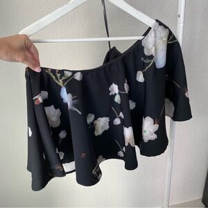 Lucy paris Floral Off-Shoulder Black crop Top